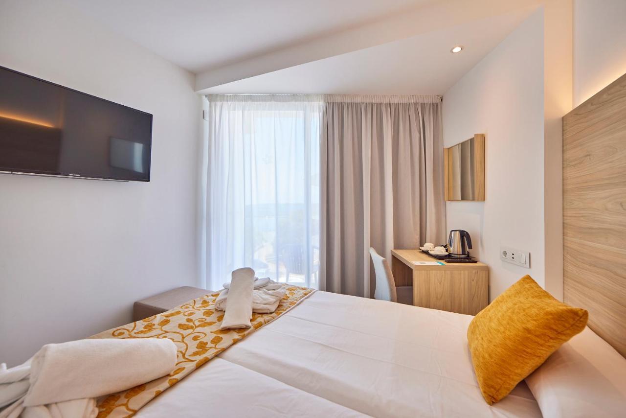 Ilusion Moreyo - Adults Only 4* Cala Bona (Mallorca)